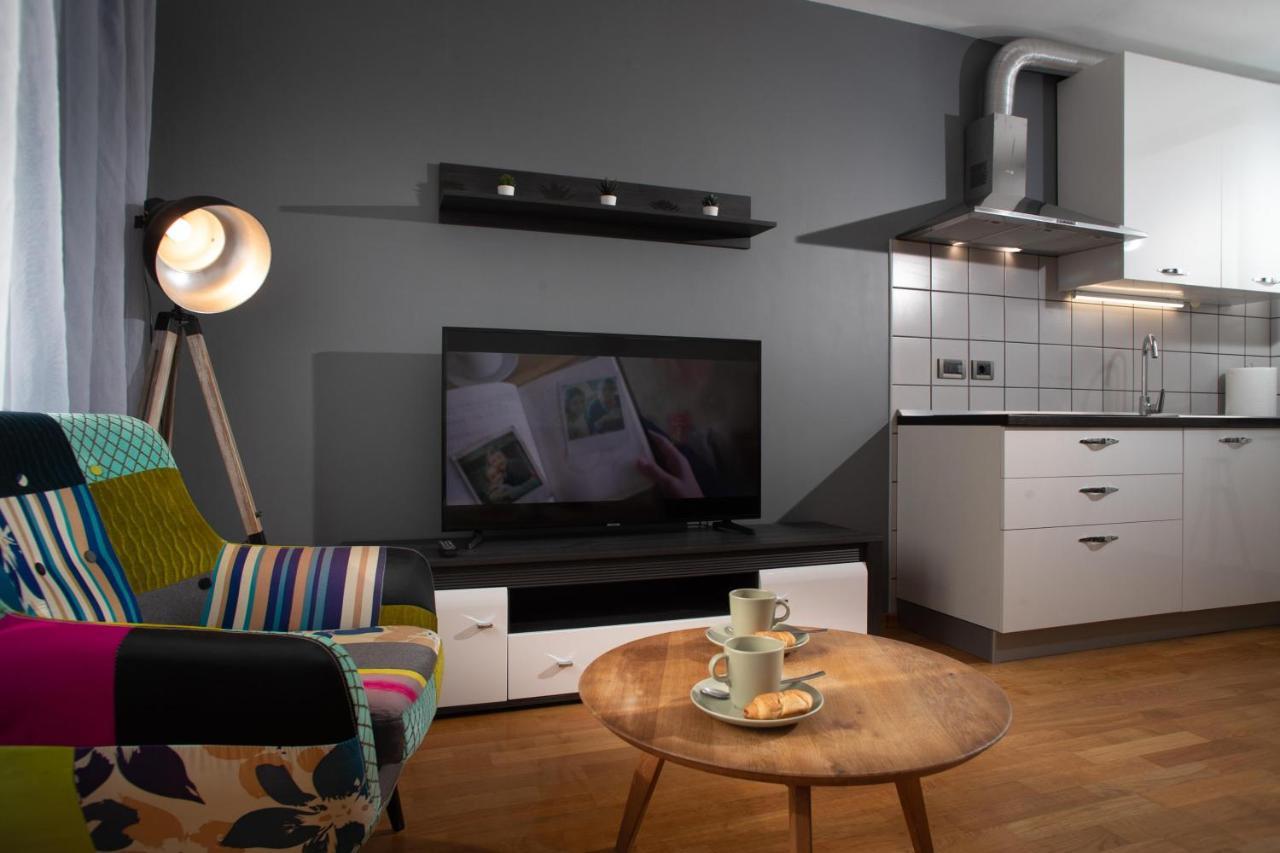 רוביני Apartment Moon מראה חיצוני תמונה